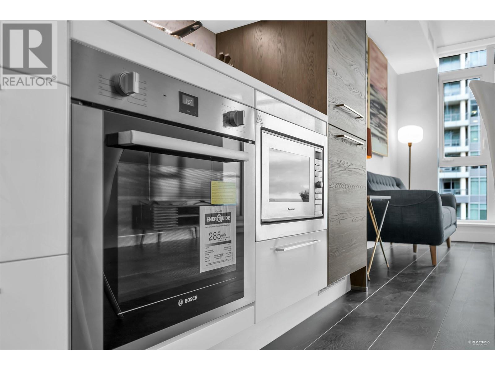 Listing Picture 9 of 16 : 3605 4458 BERESFORD STREET, Burnaby / 本拿比 - 魯藝地產 Yvonne Lu Group - MLS Medallion Club Member