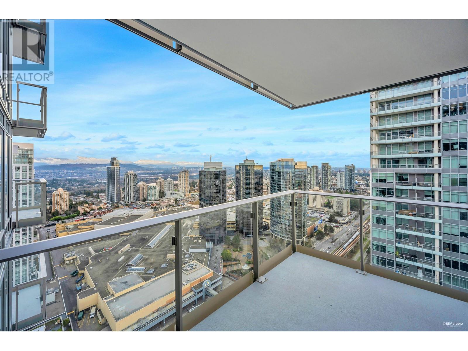Listing Picture 24 of 25 : 3604 4458 BERESFORD STREET, Burnaby / 本拿比 - 魯藝地產 Yvonne Lu Group - MLS Medallion Club Member