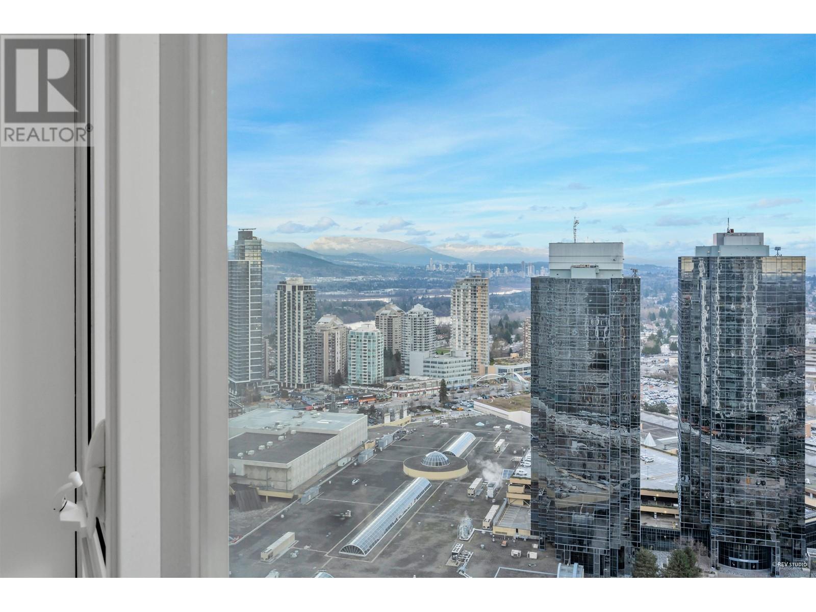 Listing Picture 21 of 25 : 3604 4458 BERESFORD STREET, Burnaby / 本拿比 - 魯藝地產 Yvonne Lu Group - MLS Medallion Club Member