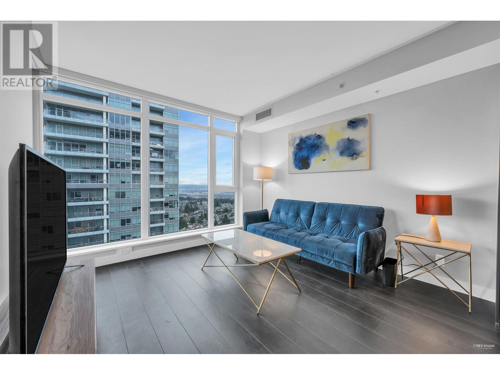 Listing Picture 3 of 25 : 3604 4458 BERESFORD STREET, Burnaby / 本拿比 - 魯藝地產 Yvonne Lu Group - MLS Medallion Club Member