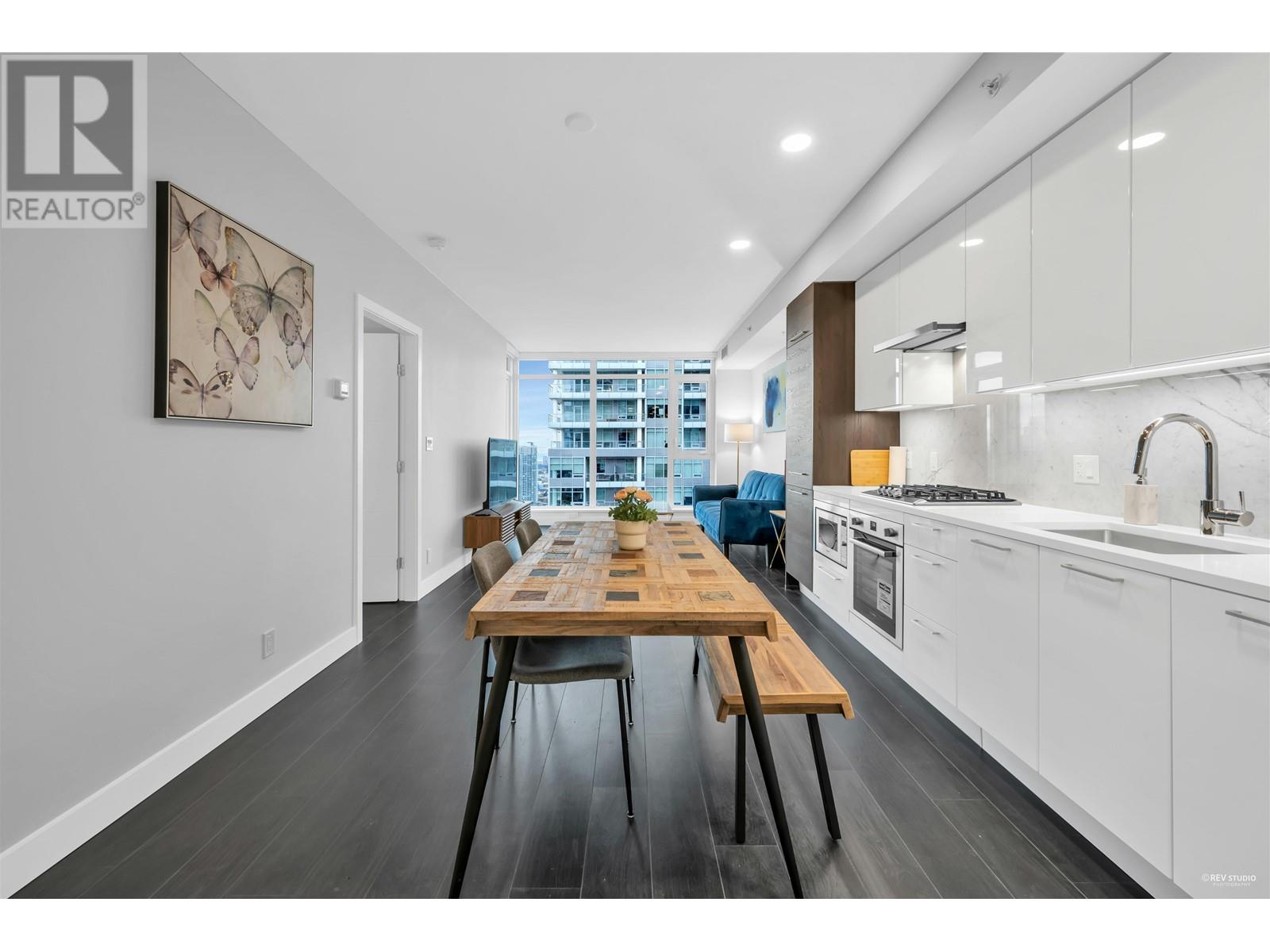 Listing Picture 11 of 25 : 3604 4458 BERESFORD STREET, Burnaby / 本拿比 - 魯藝地產 Yvonne Lu Group - MLS Medallion Club Member