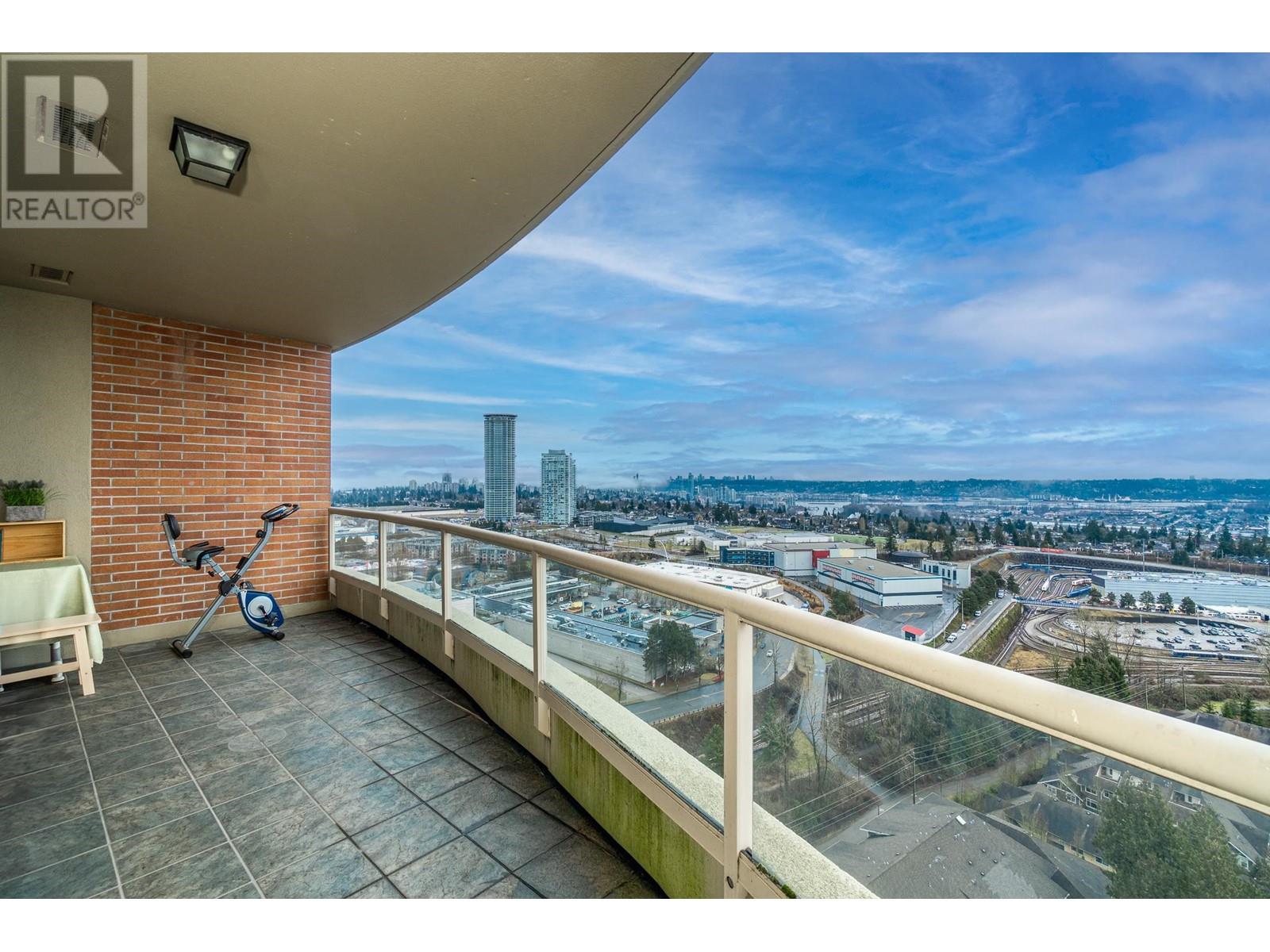 Listing Picture 18 of 23 : 2201 6888 STATION HILL DRIVE, Burnaby / 本拿比 - 魯藝地產 Yvonne Lu Group - MLS Medallion Club Member