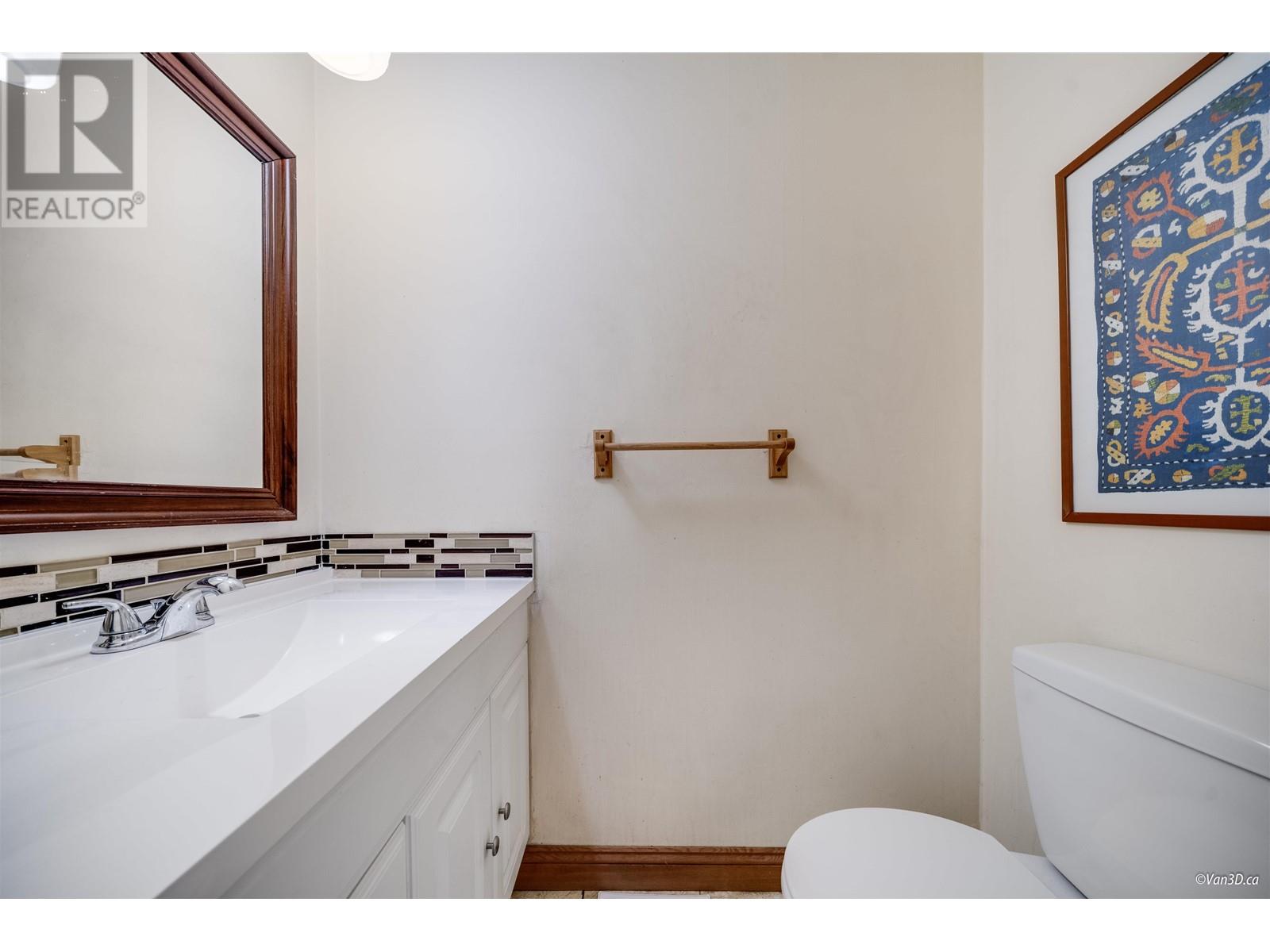 6387 Chatham Street, West Vancouver, British Columbia  V7W 2E1 - Photo 18 - R2968031