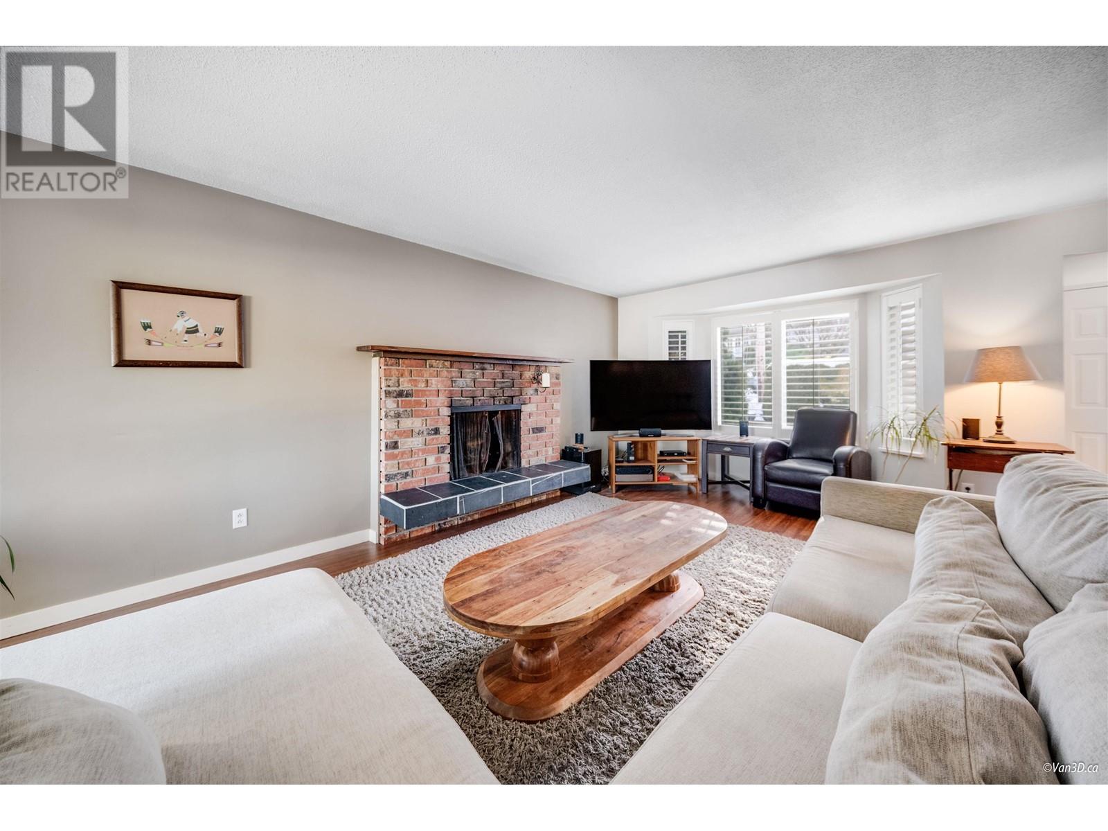 6387 Chatham Street, West Vancouver, British Columbia  V7W 2E1 - Photo 10 - R2968031