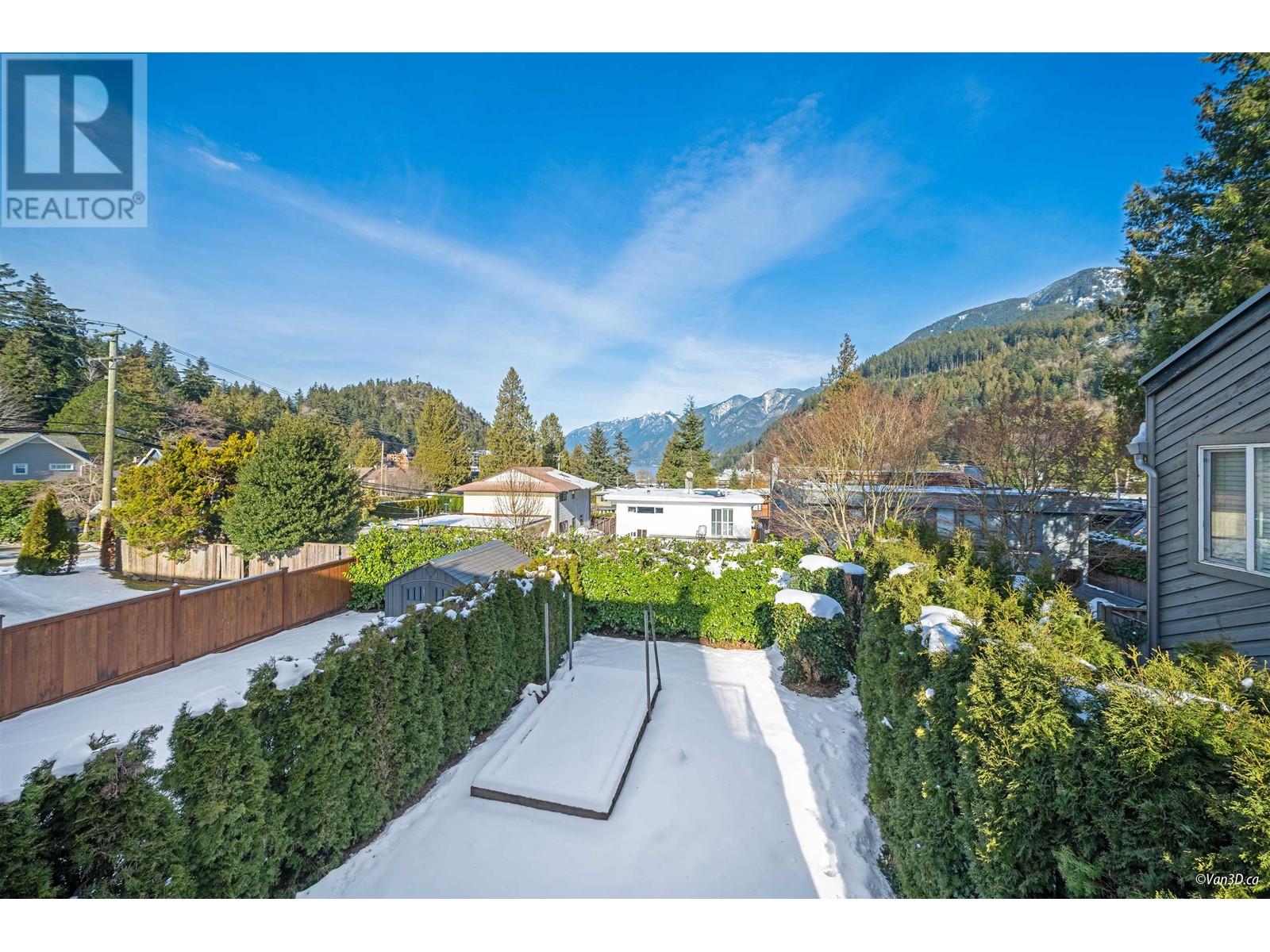 6387 Chatham Street, West Vancouver, British Columbia  V7W 2E1 - Photo 32 - R2968031