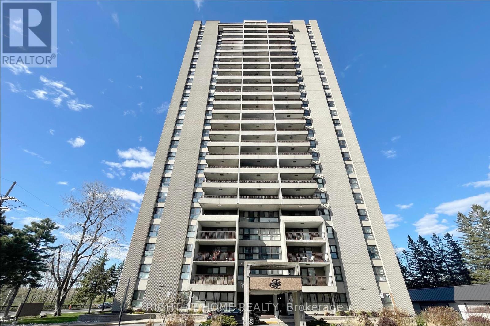 Property at 1705 - 1785 FROBISHER LANE image 2