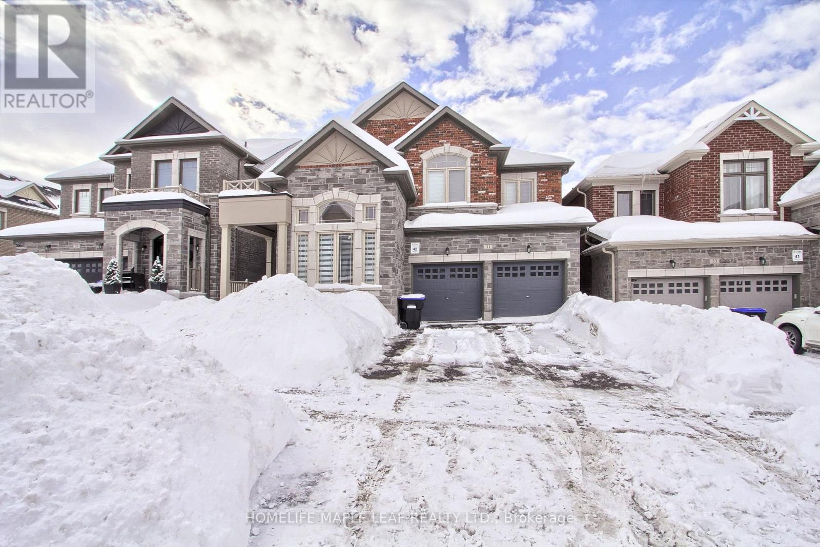 Property at 31 JANES CRESCENT image 2