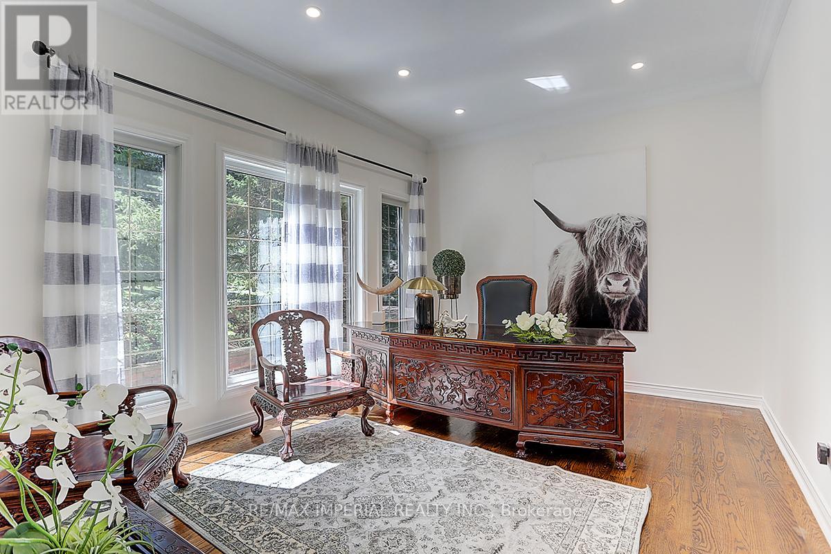 Property at 32 STONEGATE STREET image 2