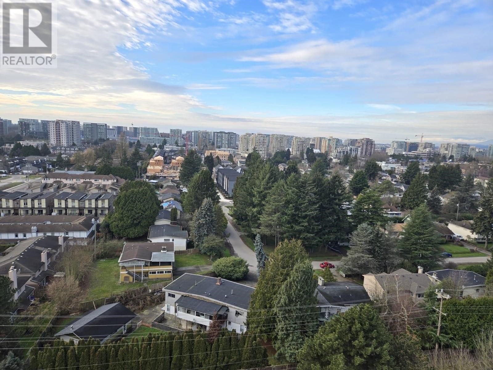Listing Picture 10 of 21 : 1706 9188 HEMLOCK DRIVE, Richmond / 烈治文 - 魯藝地產 Yvonne Lu Group - MLS Medallion Club Member