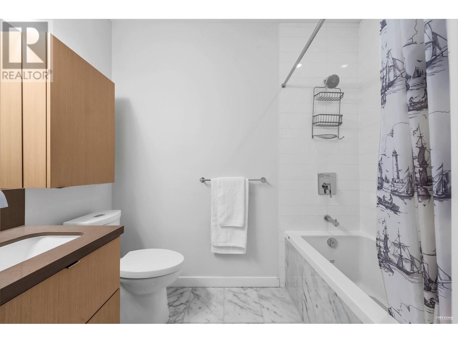 Listing Picture 18 of 38 : 3006 8189 CAMBIE STREET, Vancouver / 溫哥華 - 魯藝地產 Yvonne Lu Group - MLS Medallion Club Member