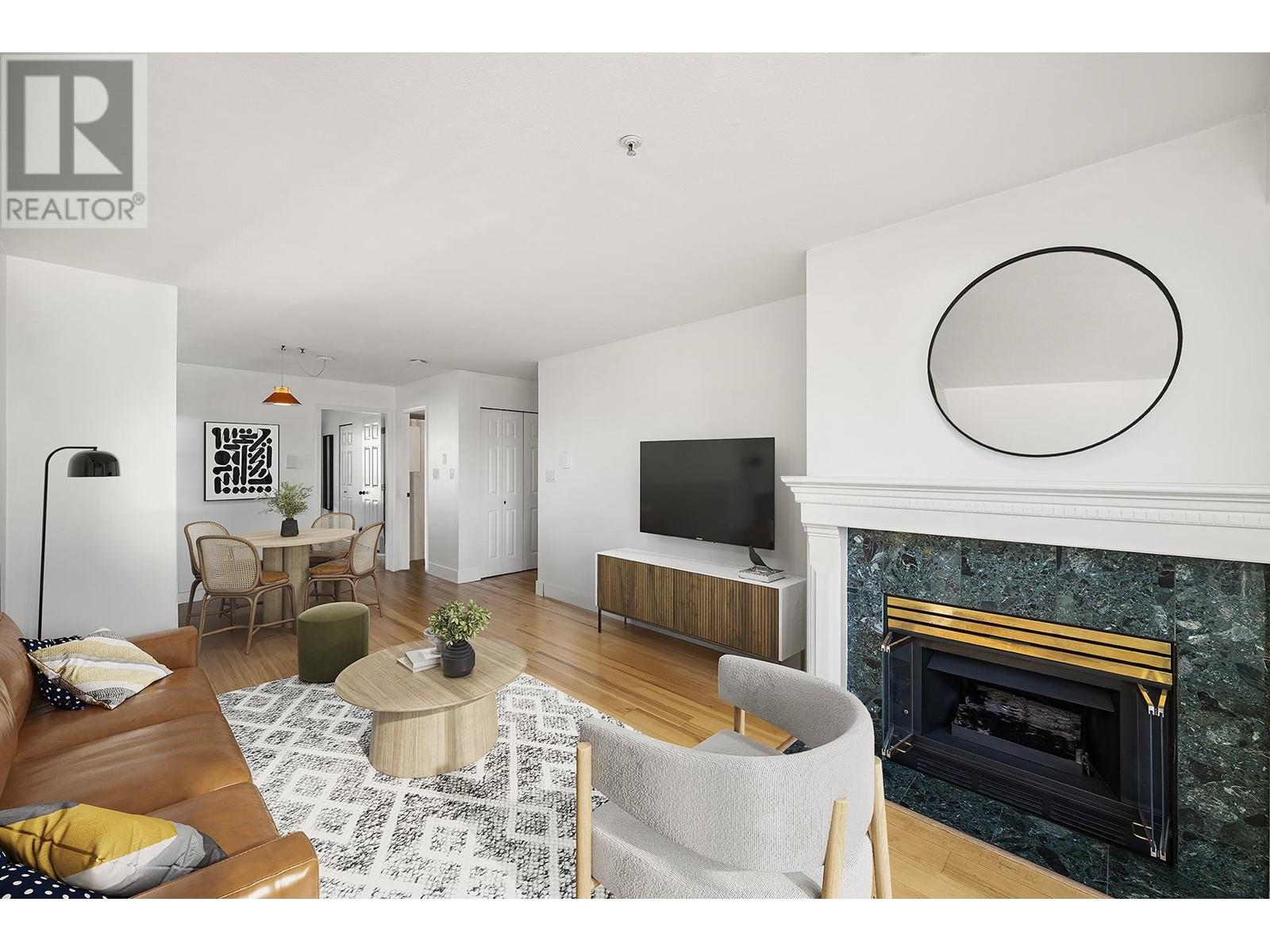 Listing Picture 12 of 38 : 401 1481 E 4TH AVENUE, Vancouver / 溫哥華 - 魯藝地產 Yvonne Lu Group - MLS Medallion Club Member