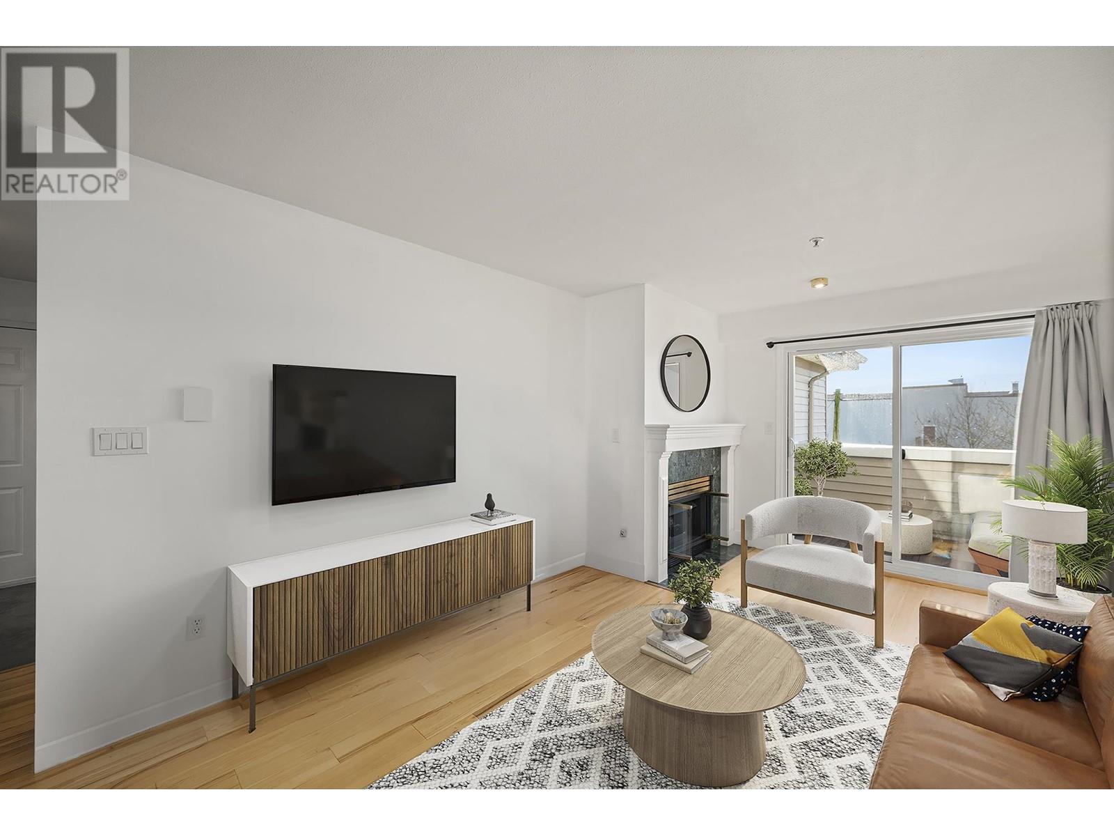 Listing Picture 9 of 38 : 401 1481 E 4TH AVENUE, Vancouver / 溫哥華 - 魯藝地產 Yvonne Lu Group - MLS Medallion Club Member