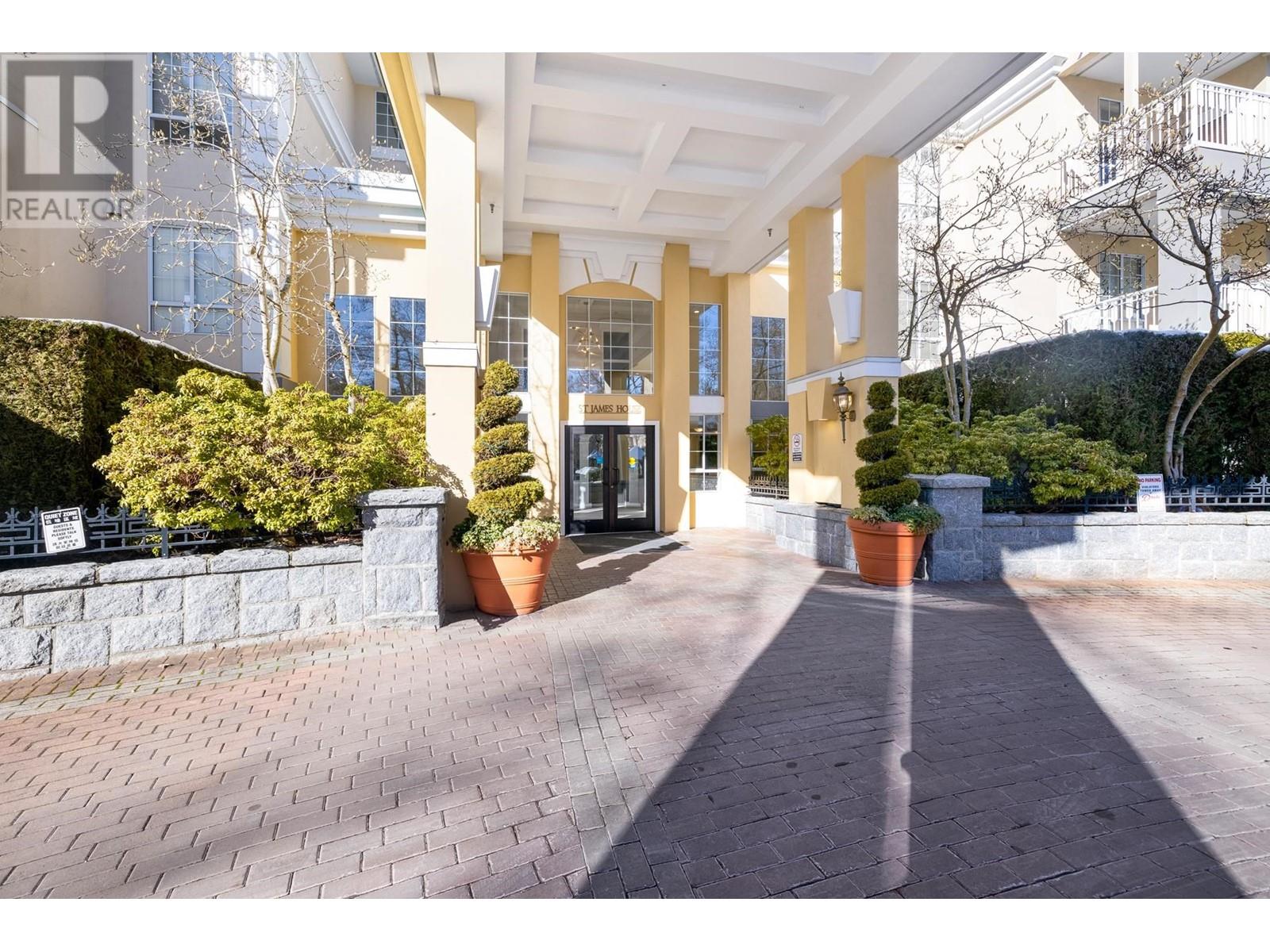 Listing Picture 22 of 22 : 131 5835 HAMPTON PLACE, Vancouver / 溫哥華 - 魯藝地產 Yvonne Lu Group - MLS Medallion Club Member