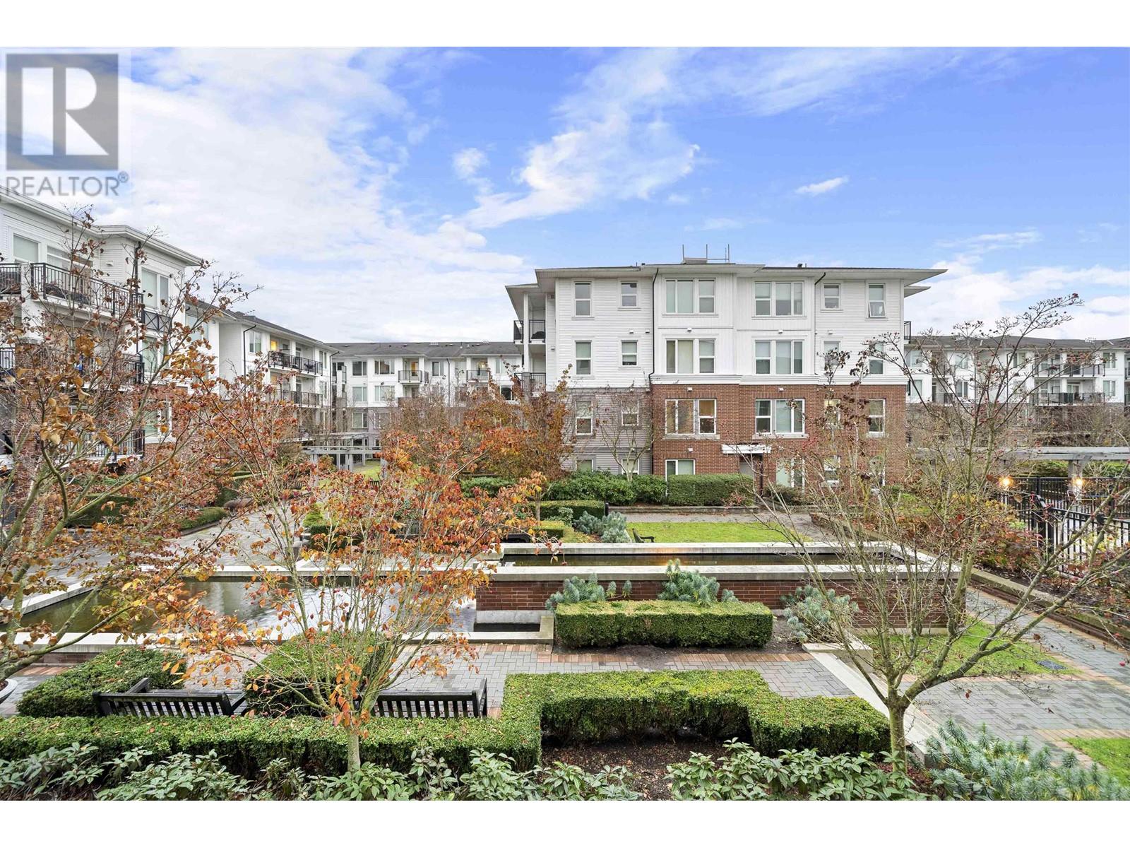 Listing Picture 29 of 31 : 219 9388 MCKIM WAY, Richmond / 烈治文 - 魯藝地產 Yvonne Lu Group - MLS Medallion Club Member