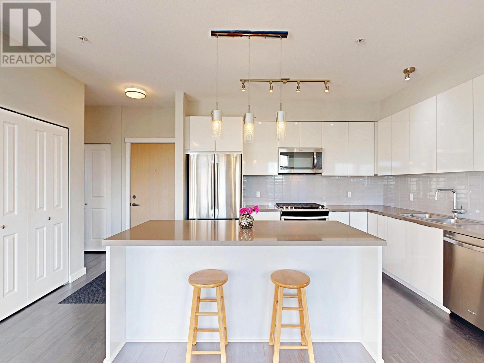 501 609 Cottonwood Avenue, Coquitlam, British Columbia  V3J 0H2 - Photo 7 - R2968106