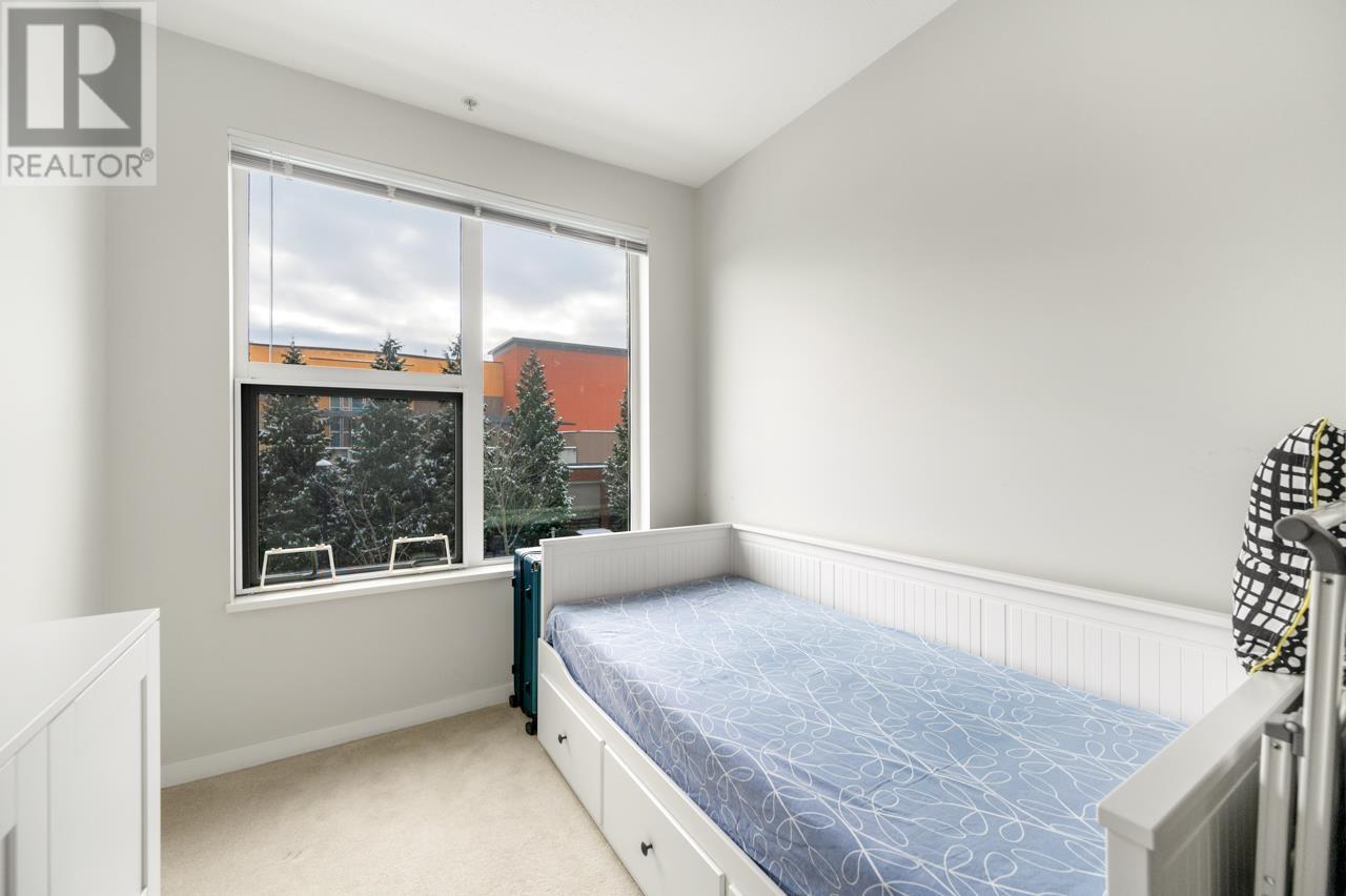 Listing Picture 10 of 17 : 227 9311 ALEXANDRA ROAD, Richmond / 烈治文 - 魯藝地產 Yvonne Lu Group - MLS Medallion Club Member