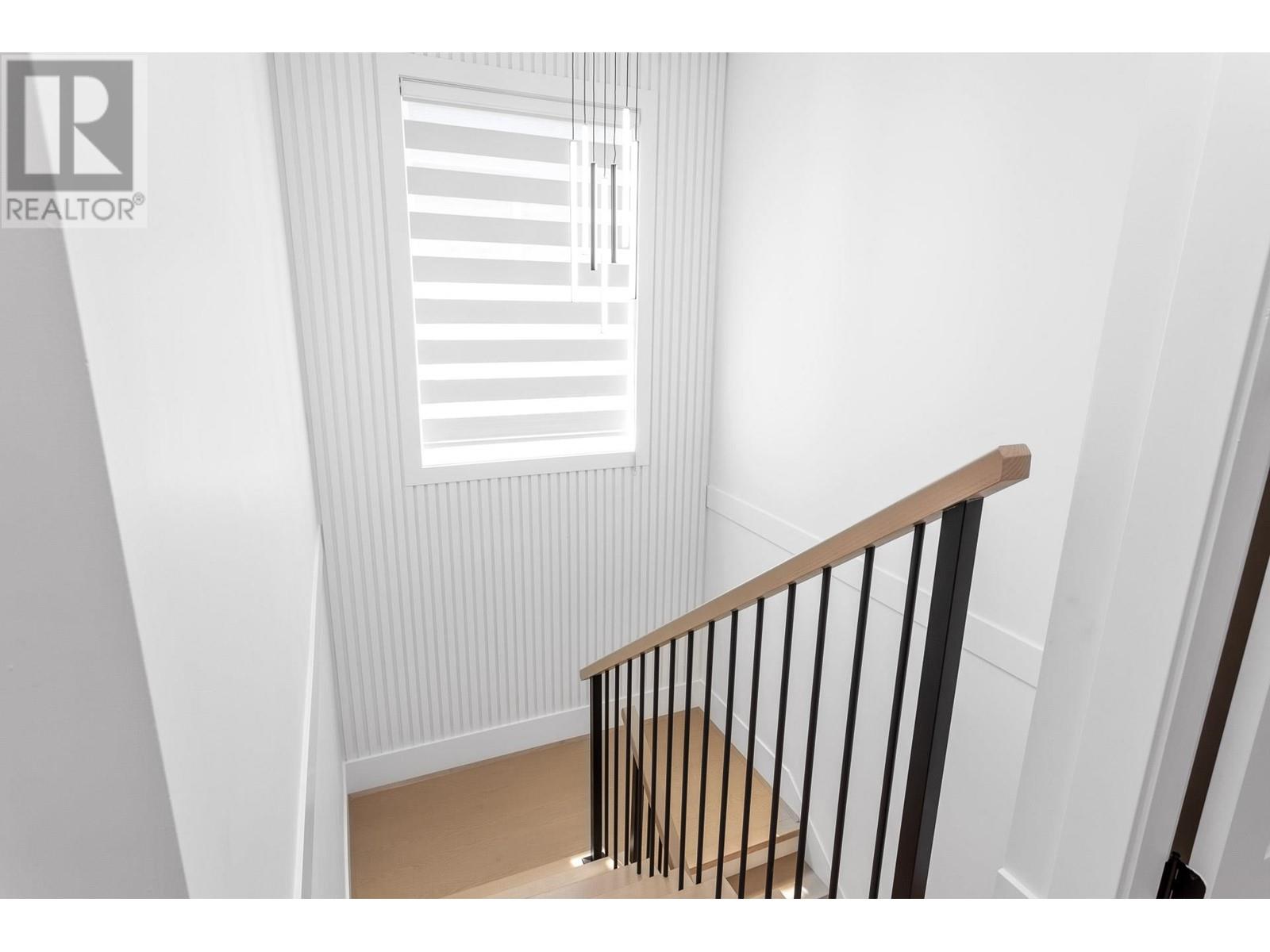 3548 Oxford Street, Port Coquitlam, British Columbia  V3B 4E4 - Photo 18 - R2968096