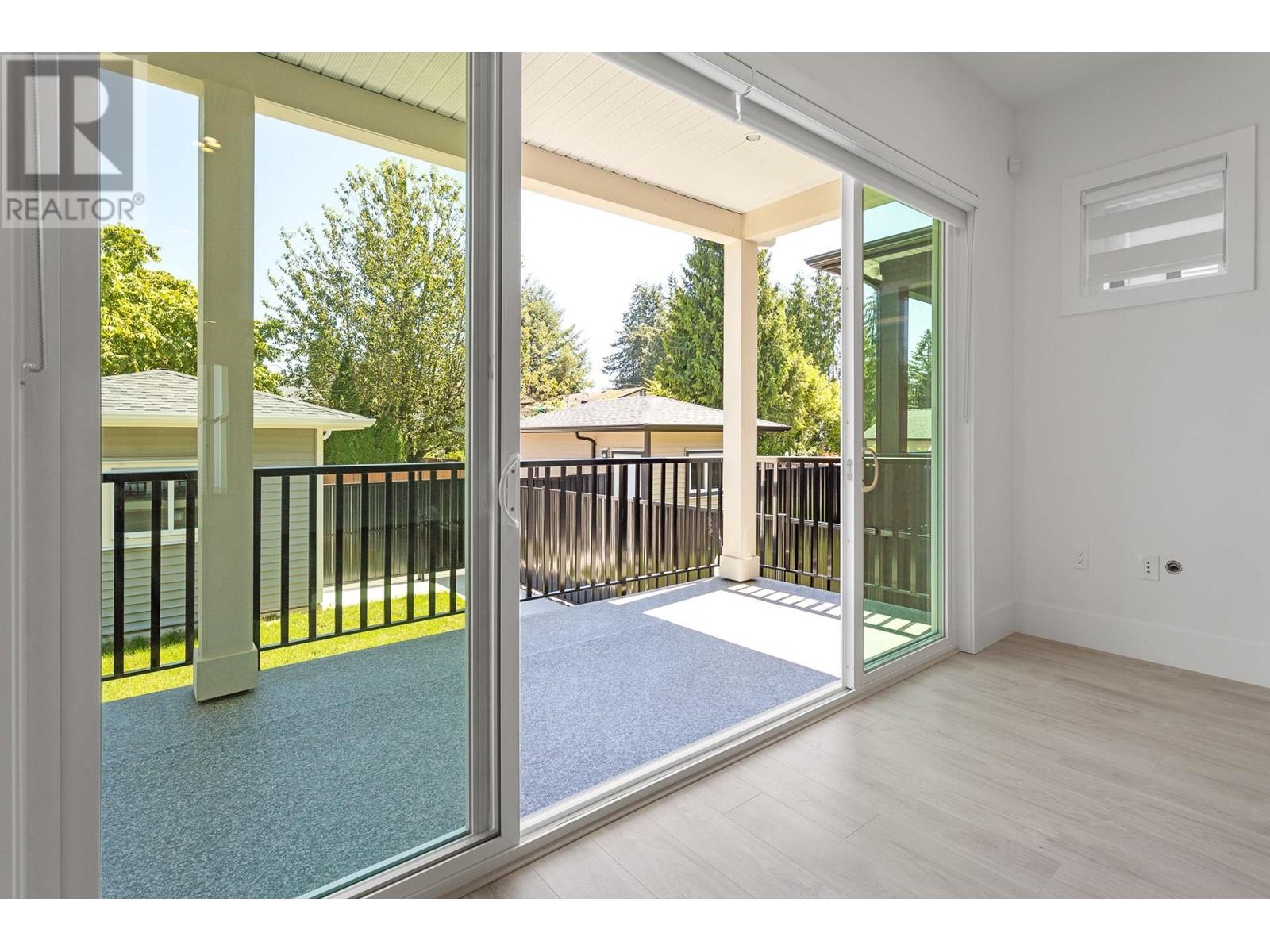 3548 Oxford Street, Port Coquitlam, British Columbia  V3B 4E4 - Photo 8 - R2968096