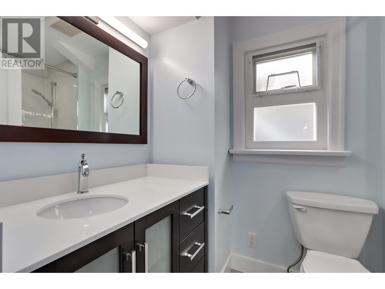 Listing Picture 19 of 24 : 207 W 19TH AVENUE, Vancouver / 溫哥華 - 魯藝地產 Yvonne Lu Group - MLS Medallion Club Member