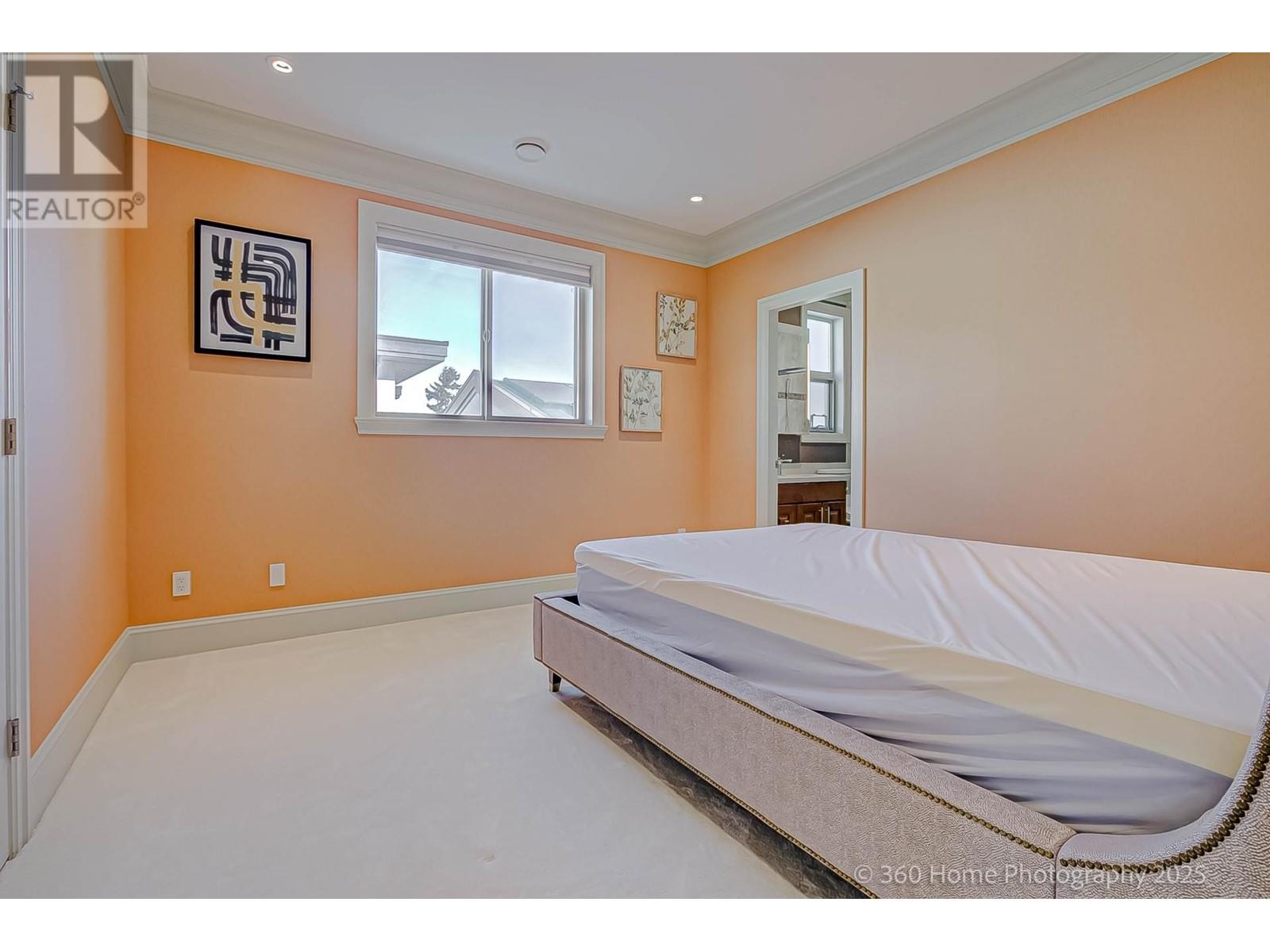 Listing Picture 14 of 22 : 6340 DOVER ROAD, Richmond / 烈治文 - 魯藝地產 Yvonne Lu Group - MLS Medallion Club Member