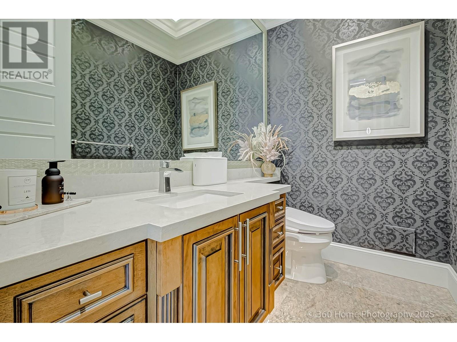 Listing Picture 18 of 22 : 6340 DOVER ROAD, Richmond / 烈治文 - 魯藝地產 Yvonne Lu Group - MLS Medallion Club Member