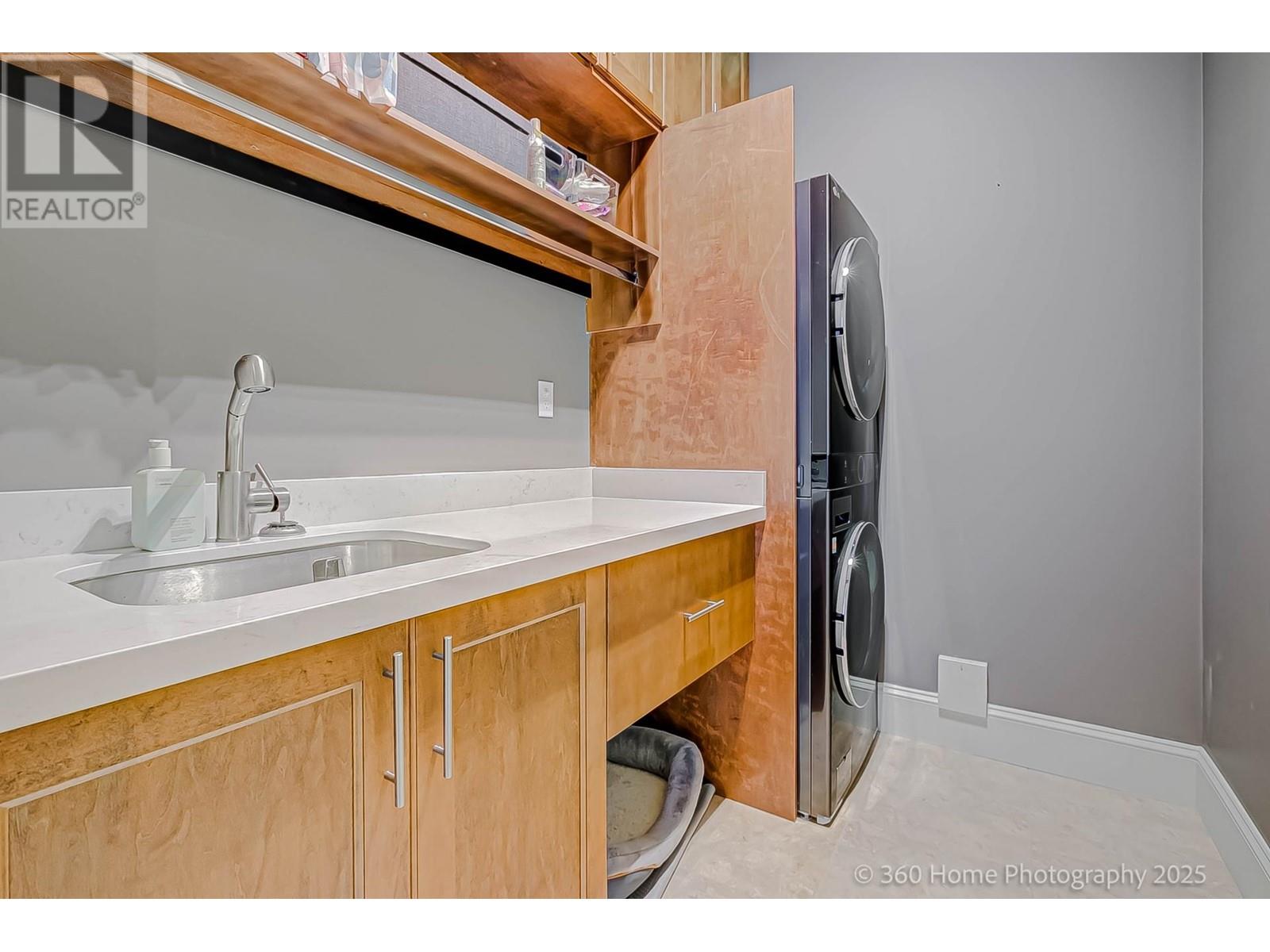 Listing Picture 21 of 22 : 6340 DOVER ROAD, Richmond / 烈治文 - 魯藝地產 Yvonne Lu Group - MLS Medallion Club Member