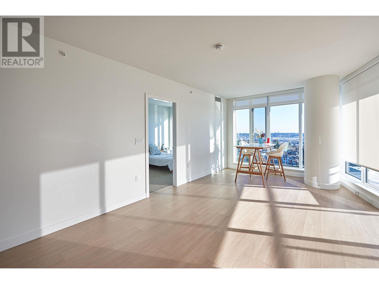 Listing Picture 22 of 29 : 802 7769 PARK CRESCENT, Burnaby / 本拿比 - 魯藝地產 Yvonne Lu Group - MLS Medallion Club Member