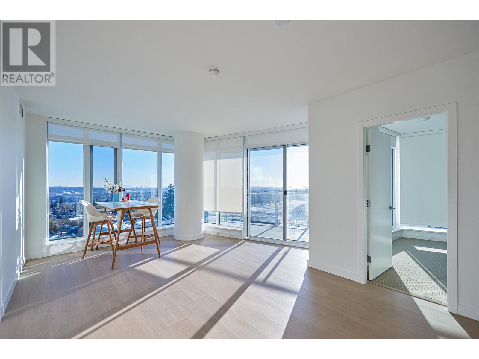 Listing Picture 21 of 29 : 802 7769 PARK CRESCENT, Burnaby / 本拿比 - 魯藝地產 Yvonne Lu Group - MLS Medallion Club Member