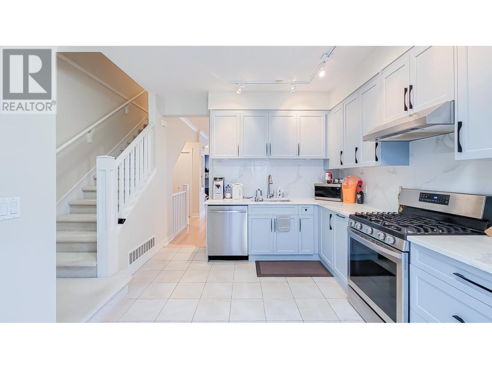49 6233 Birch Street, Richmond, British Columbia  V6Y 4H3 - Photo 10 - R2968023