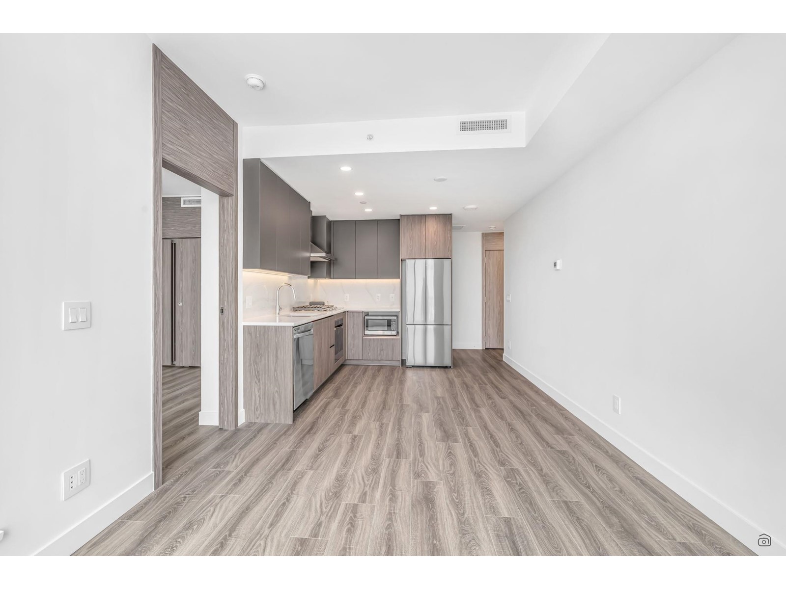 1208 10750 135a Street, Surrey, British Columbia  V3T 0V4 - Photo 12 - R2964905