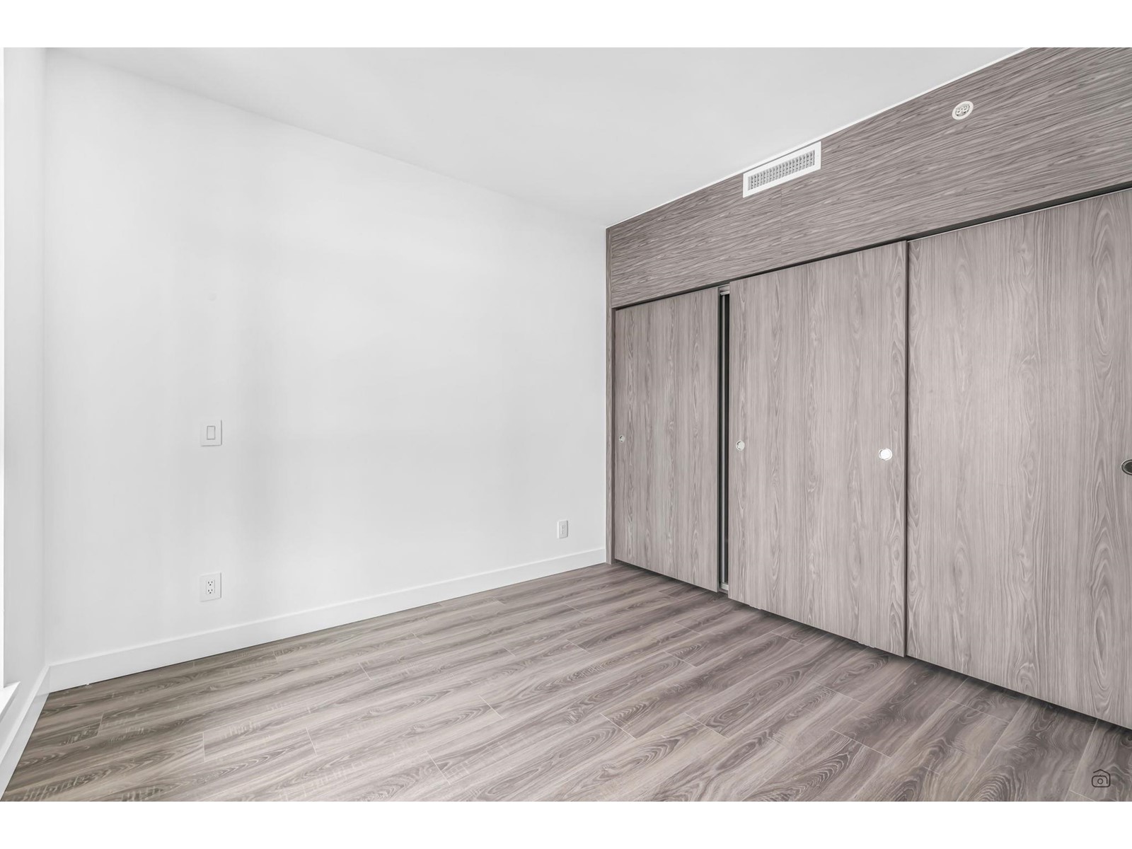 1208 10750 135a Street, Surrey, British Columbia  V3T 0V4 - Photo 15 - R2964905