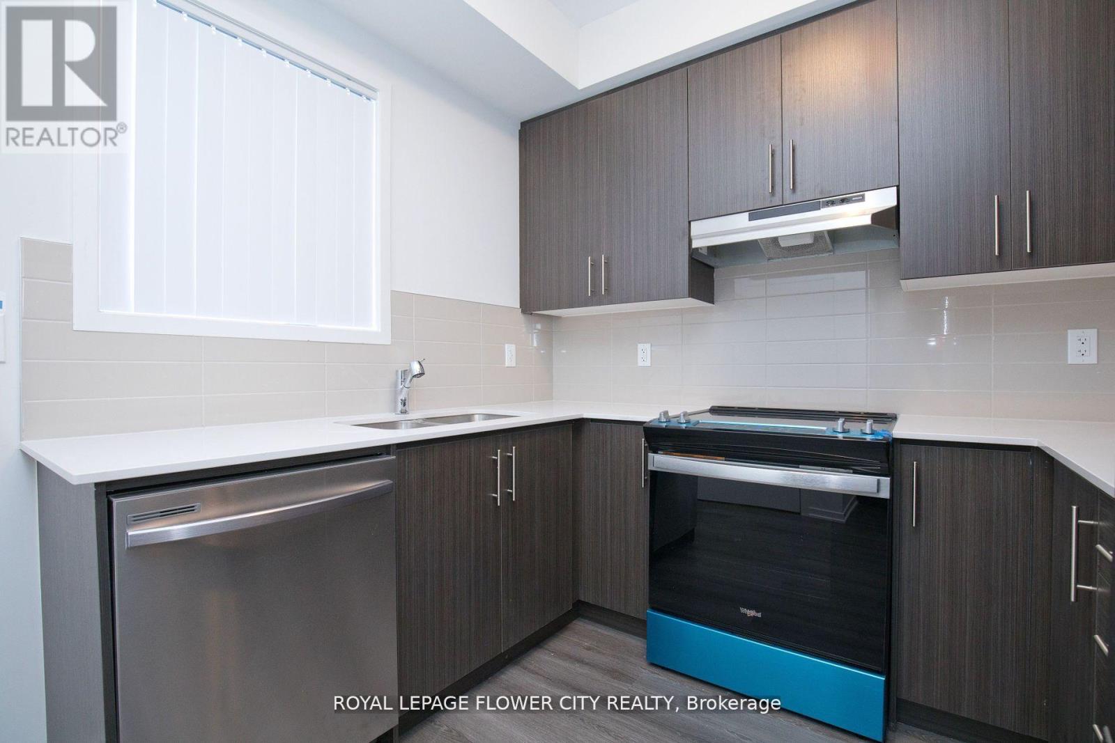Property at 160 - 225 BIRMINGHAM STREET image 2