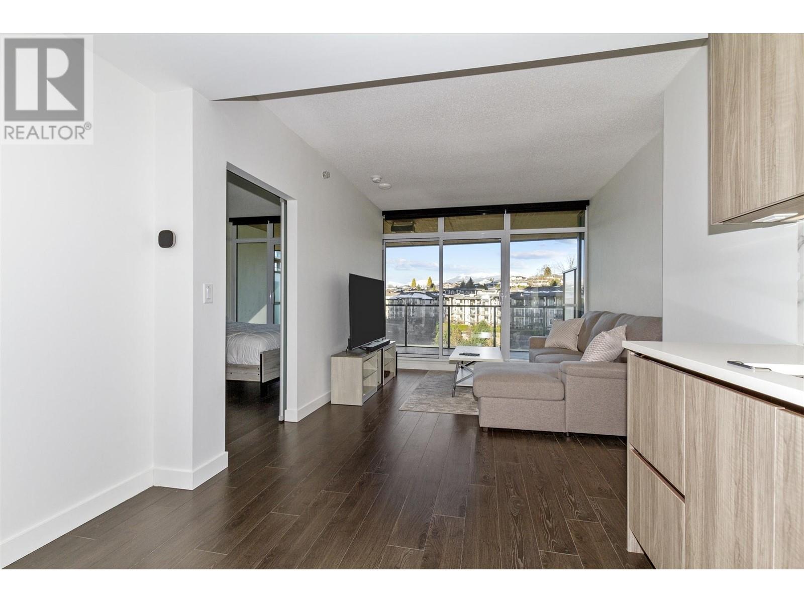Listing Picture 12 of 31 : 505 4890 LOUGHEED HIGHWAY, Burnaby / 本拿比 - 魯藝地產 Yvonne Lu Group - MLS Medallion Club Member