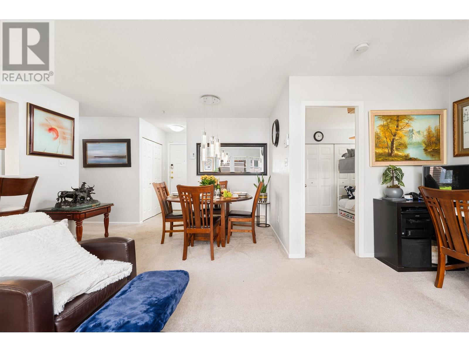 Listing Picture 17 of 33 : E204 623 W 14TH AVENUE, Vancouver / 溫哥華 - 魯藝地產 Yvonne Lu Group - MLS Medallion Club Member