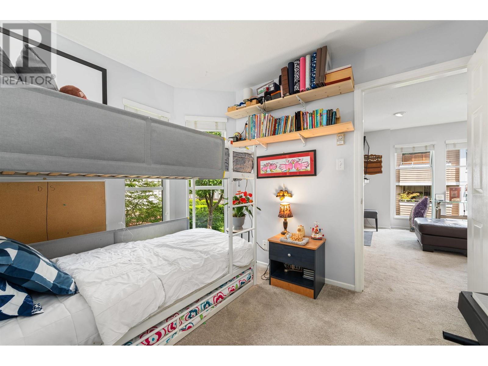 Listing Picture 22 of 33 : E204 623 W 14TH AVENUE, Vancouver / 溫哥華 - 魯藝地產 Yvonne Lu Group - MLS Medallion Club Member