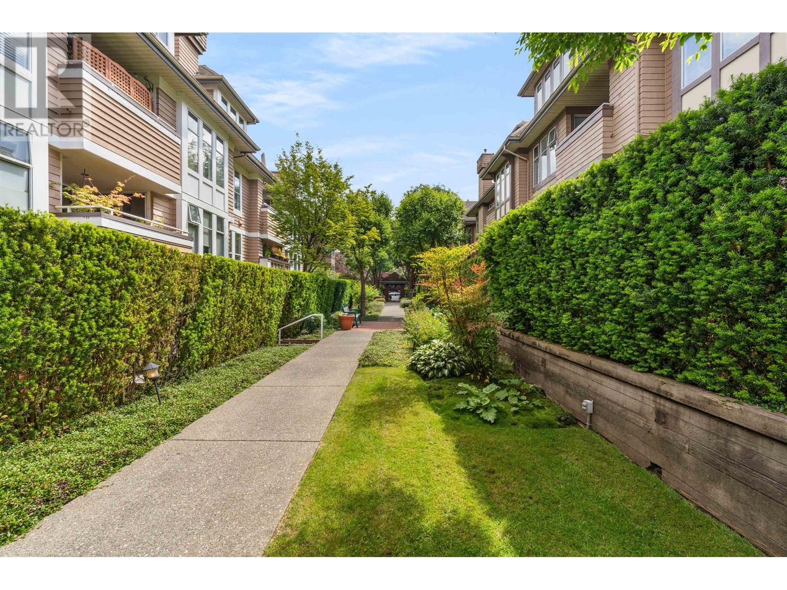 Listing Picture 28 of 33 : E204 623 W 14TH AVENUE, Vancouver / 溫哥華 - 魯藝地產 Yvonne Lu Group - MLS Medallion Club Member