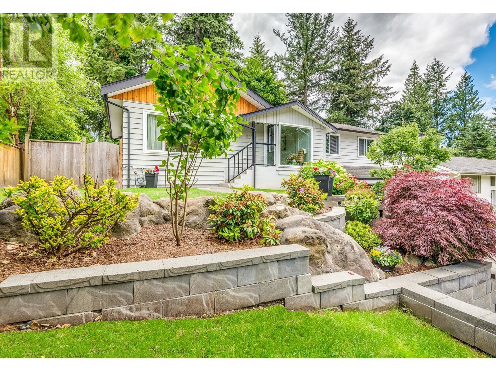 2130 YORK PLACE, port coquitlam, British Columbia