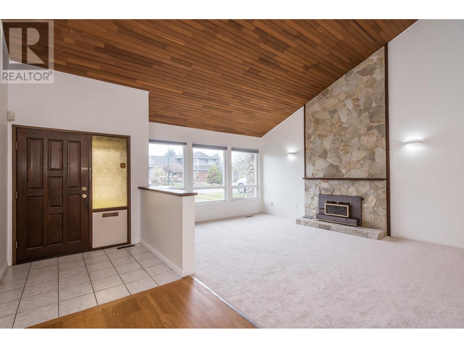 Property at 5175 BENTLEY PLACE image 2