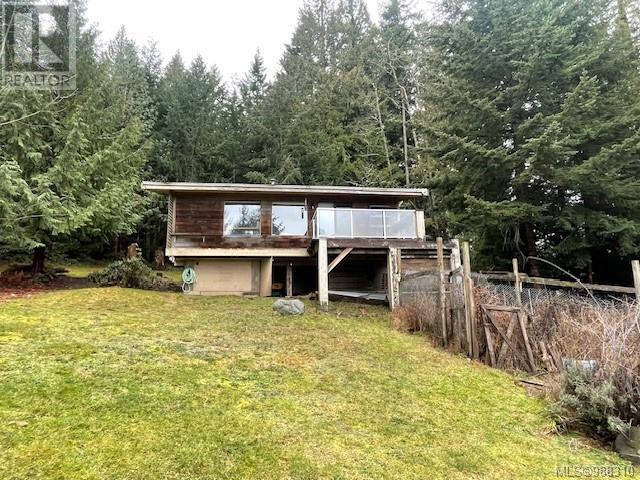 Property at 901 Isabella Point Rd image 3