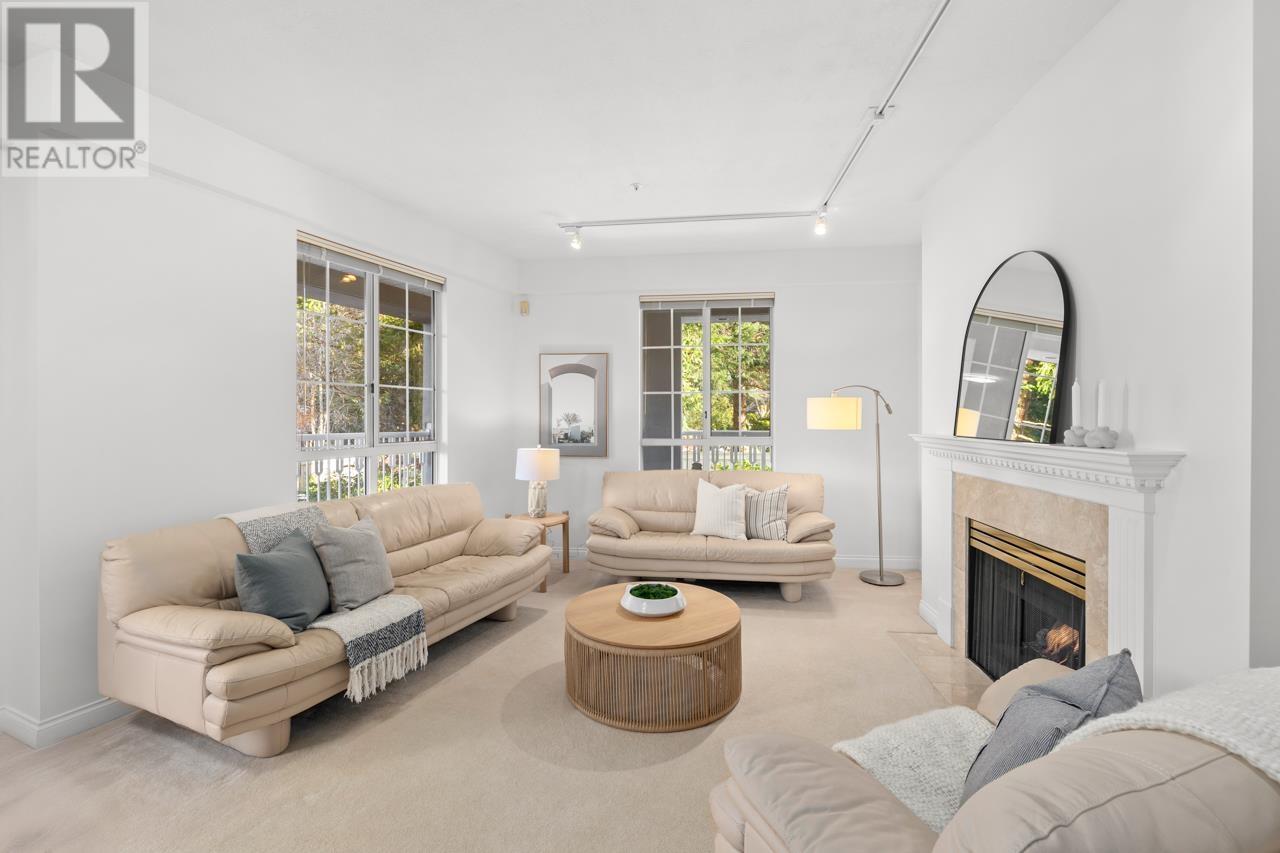 220 5835 HAMPTON PLACE, Vancouver