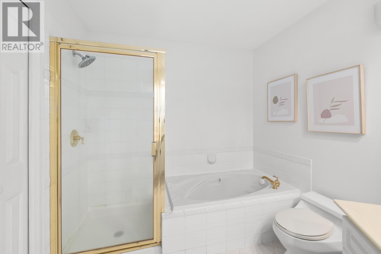 Listing Picture 15 of 36 : 220 5835 HAMPTON PLACE, Vancouver / 溫哥華 - 魯藝地產 Yvonne Lu Group - MLS Medallion Club Member