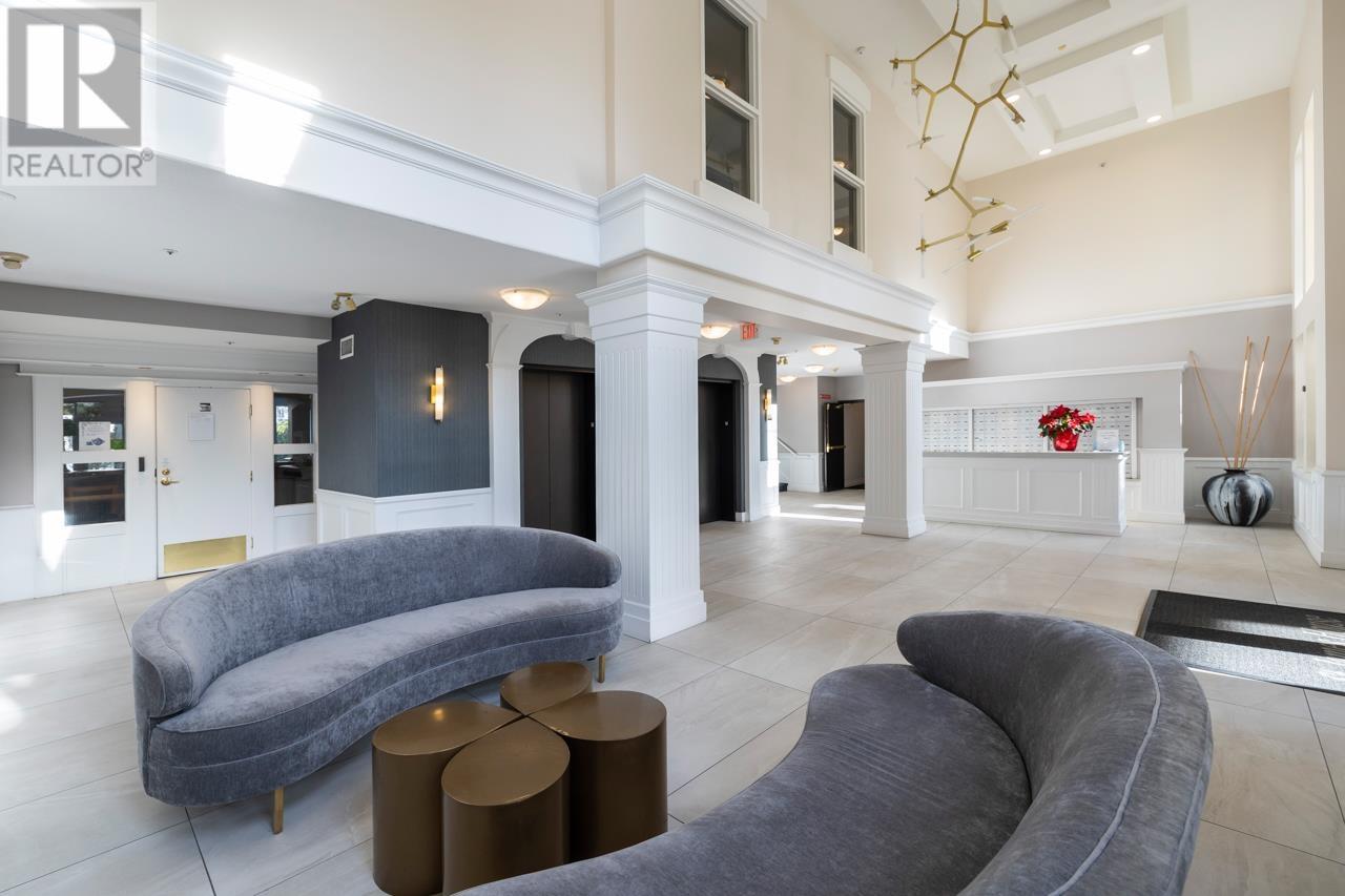 Listing Picture 26 of 36 : 220 5835 HAMPTON PLACE, Vancouver / 溫哥華 - 魯藝地產 Yvonne Lu Group - MLS Medallion Club Member