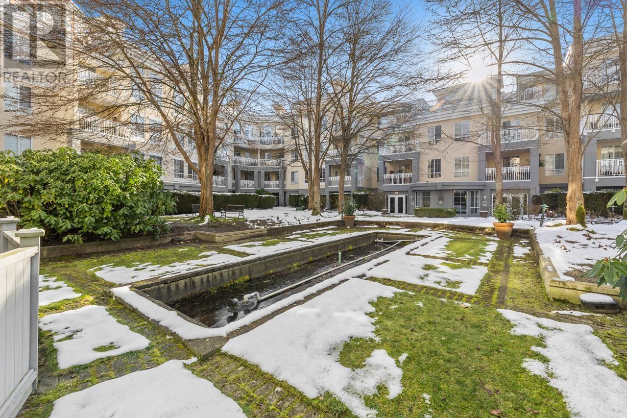 Listing Picture 31 of 36 : 220 5835 HAMPTON PLACE, Vancouver / 溫哥華 - 魯藝地產 Yvonne Lu Group - MLS Medallion Club Member