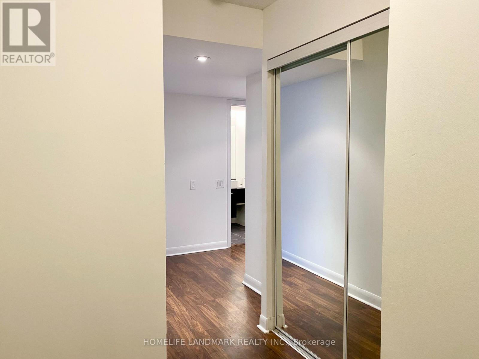 Property at 3102 - 190 BOROUGH DRIVE image 4
