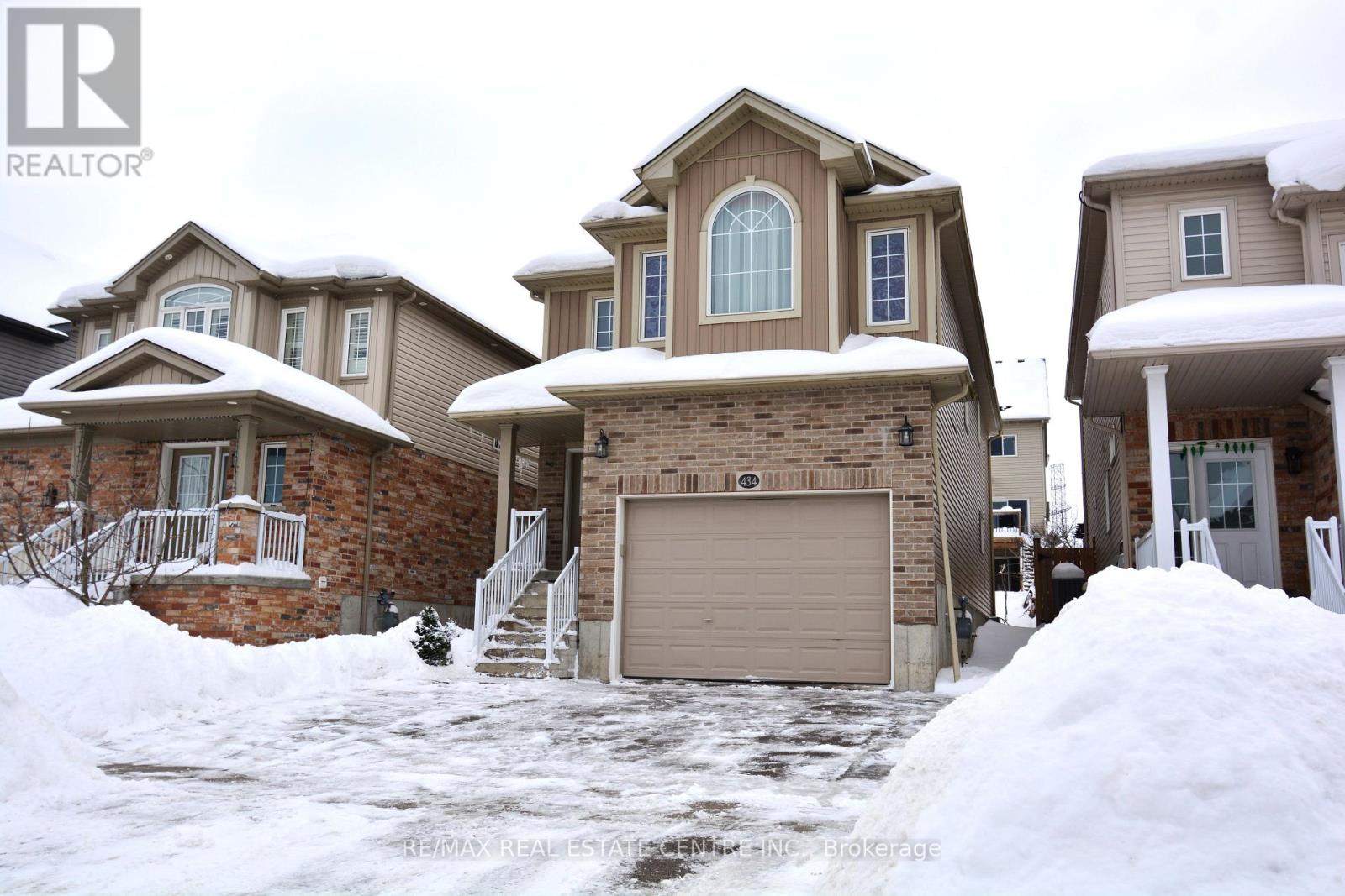 Property at 434 WOODBINE AVENUE image 2