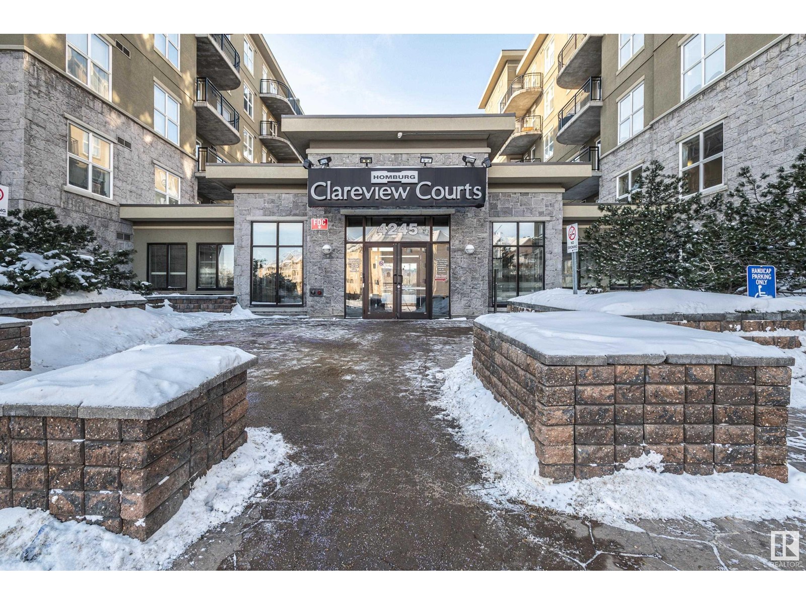 Property at #1-105 4245 139 AV NW image 1