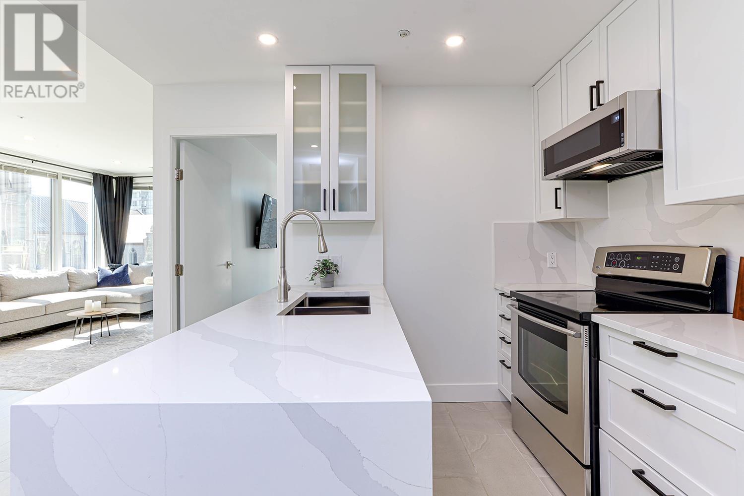 Listing Picture 8 of 20 : 307 989 NELSON STREET, Vancouver / 溫哥華 - 魯藝地產 Yvonne Lu Group - MLS Medallion Club Member