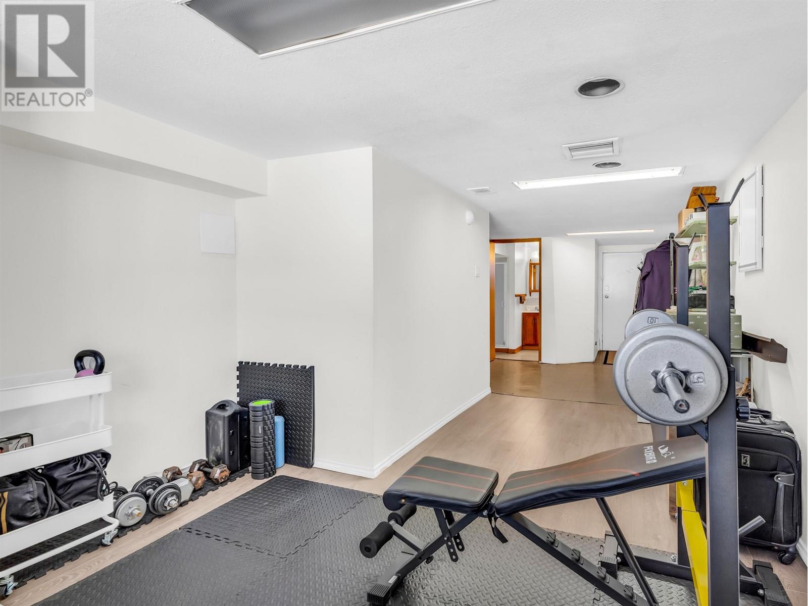 16 N Kaslo Street, Vancouver, British Columbia  V5K 3M8 - Photo 15 - R2966019
