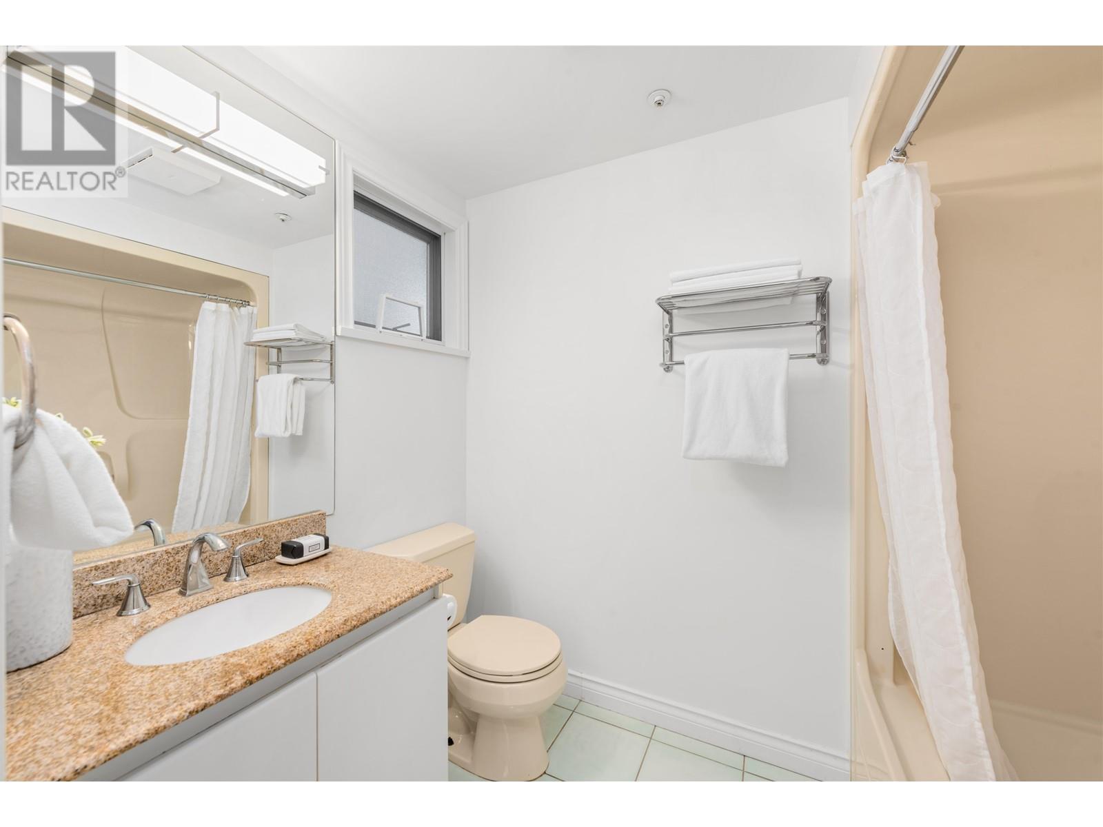 3888 W 13th Avenue, Vancouver, British Columbia  V6R 2S8 - Photo 12 - R2968010
