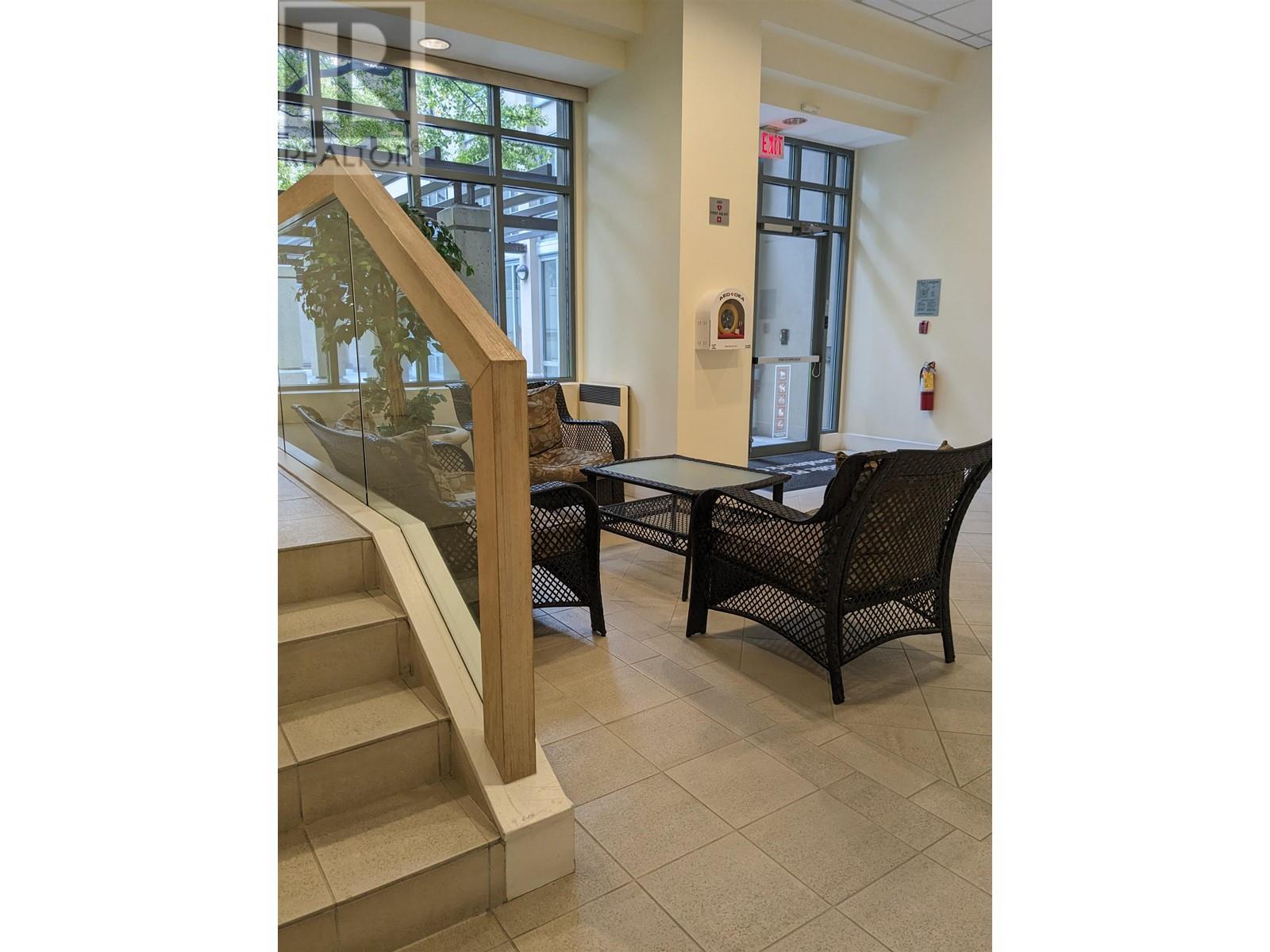 Listing Picture 13 of 18 : 303 950 CAMBIE STREET, Vancouver / 溫哥華 - 魯藝地產 Yvonne Lu Group - MLS Medallion Club Member